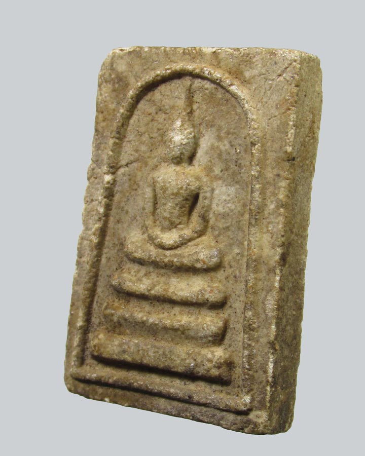 พระสมเด็จผงตรีนิสิงเห หลวงพ่อเทียม วัดลาดหลุมแก้ว จ.ปทุมธานี