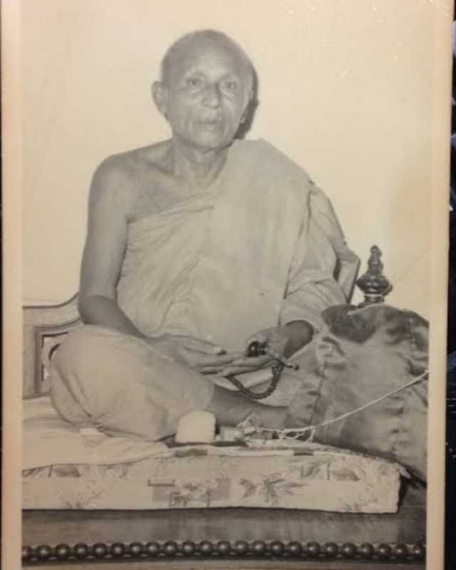 💢พระสมเด็จหลวงพ่อแทน วัดธรรมเสน พิมพ์ขอบกระจก(นิยม) ปี2506 จ.ราชบุรี​ ยุคต้นแร่เขาเขียวทั่วองค์💢