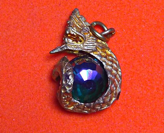 สุดปัง 25 ลูกแก้วสีฟ้าพญานาคราช สวยมาก