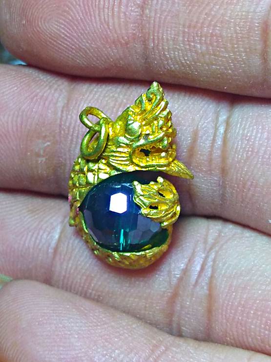 สุดปัง 25 ลูกแก้วสีฟ้าพญานาคราช สวยมาก