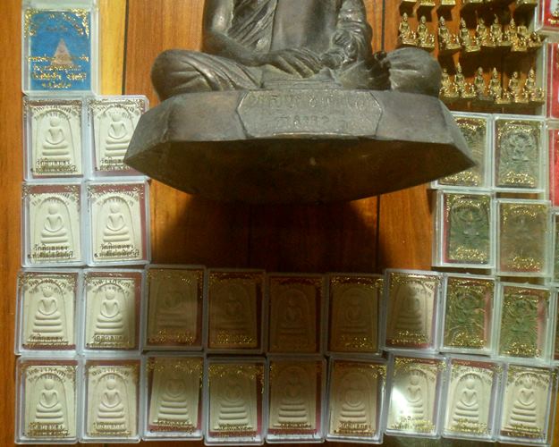 หลวงพ่อแพ วัดพิกุลทอง สิงห์บุรี 100 องค์ เคาะเดียว (พระบูชา หน้าตักประมาณ5นิ้ว)