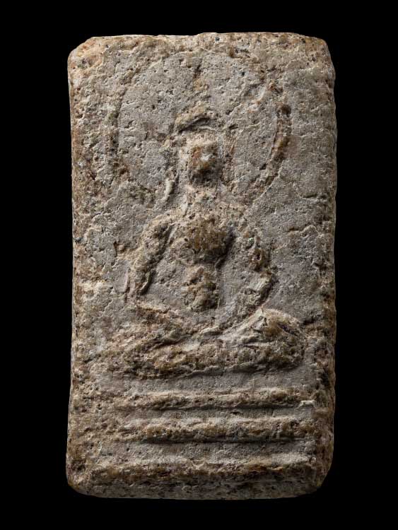 พระผงพิมพ์รัศมีจันทร์ หลวงพ่อนนท์ วัดหนองโพธิ์ จ.นครนายก ปี 2479