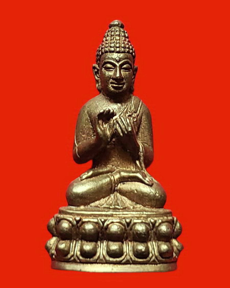 พระกริ่งบรมครู(พระกริ่งดีดน้ำมนต์) หลวงพ่อแย้ม วัดสามง่าม เนื้อนวโลหะ สวยมากพร้อมกล่องเดิมค่ะ