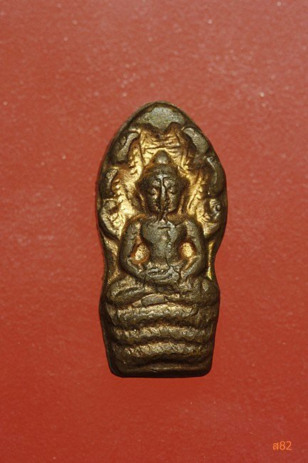 ปรกใบมหะขาม หลวงปู่พรหมมา วัดสวนหินนางคอย + กล่องเดิม