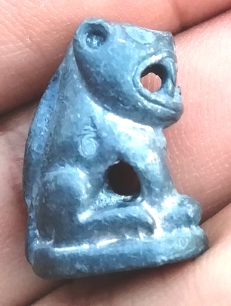 รูปหล่อเสือ หลวงพ่อหวล วัดชาวเหนือ สวยครับ