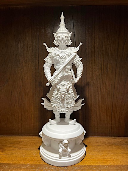 พระภิเภก เนื้อเรซิ่นผสมผงหิน จัดสร้างโดย เรือนเทวาบริรักษ์