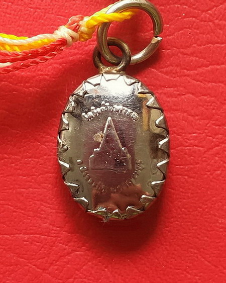 ประคำไม้ หลวงพ่ออุตตมะ วัดวังก์วิเวการาม จ.กาญจนบุรี สวยมากค่ะ