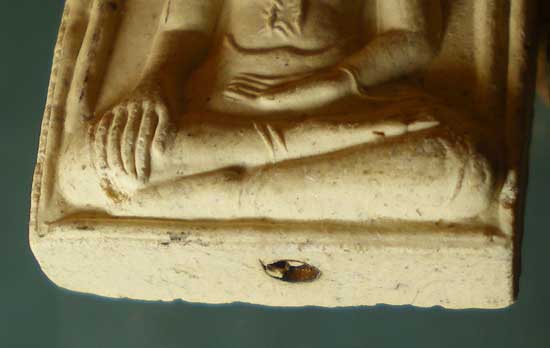 หลวงพ่อเพชร วัดกลาง สมุทรปราการ