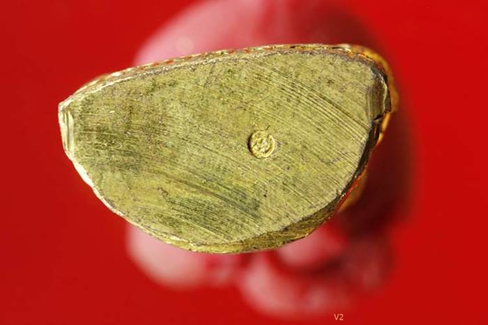 รูปเหมือนปั๊มเทพประทานพร หลวงพ่อคูณ วัดบ้านไร่ รุ่นแรก สวย ปี 2536 พร้อมกล่องเดิม..../965