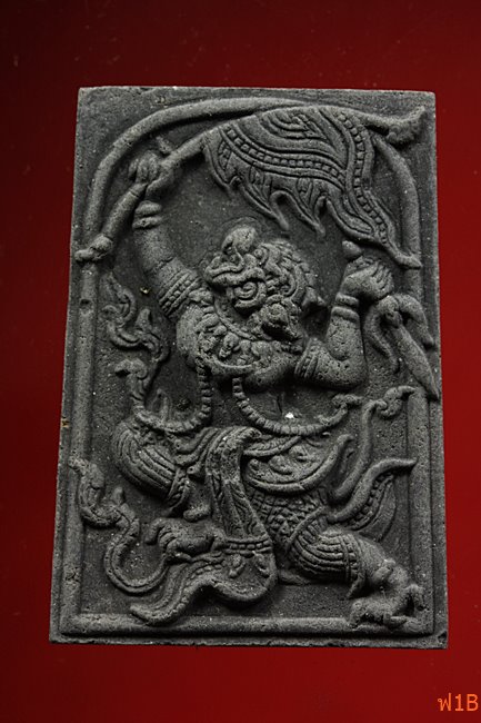 หนุมานเชิญธง ไหว้ครู 53 หลวงพ่อฟู วัดบางสมัคร ปี 2553 ตะกรุดคู่ชีวิต พร้อมซองเดิม..../24-3829