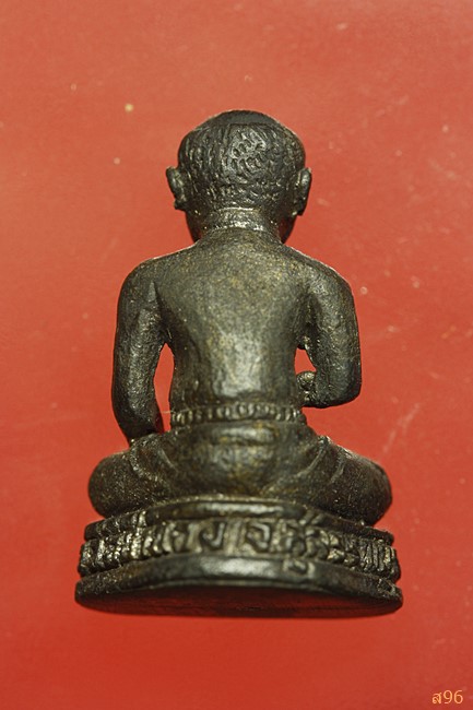 รูปหล่อหลวงปู่ไวทัตย์ วัดปากาง อ.เดิมบางนางบวช จ.สุพรรณบุรี พร้อมกล่องเดิม