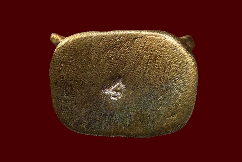 รูปหล่อลอยองค์ท้าวเวสสุวรรณ พระอาจารย์อิฏฐ์ วัดจุฬามณี ปี 2545 จ.สมุทรสงคราม พิมพ์หน้ายักษ์ 