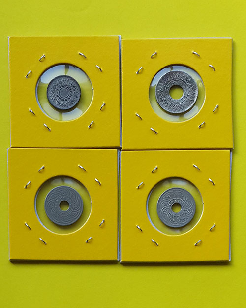 ชุดเหรียญสตางค์ 1 สตางค์ (พ.ศ.2485) 5 สตางค์ (พ.ศ.2461 และ 2480) และ 10 สตางค์ (พ.ศ.2484)