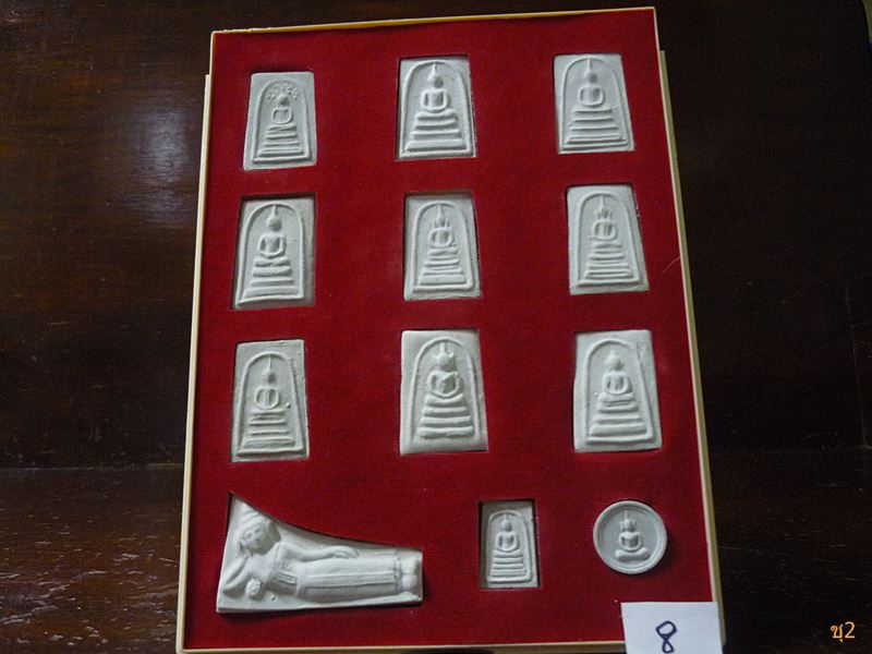 พระสมเด็จบางขุนพรหมรุ่น “อมตมหามงคล” วัดใหม่อมตรส กล่องชุด 12 องค์ ปี 2554...../8