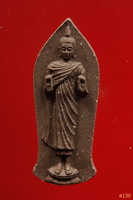 พระพุทธนราวันตบพิธ ผสมผงจิตรลดา+เส้นพระเจ้า (เส้นเกศาในหลวง) หลังตรา ภปร.พร้อมกล่องเดิม...../150