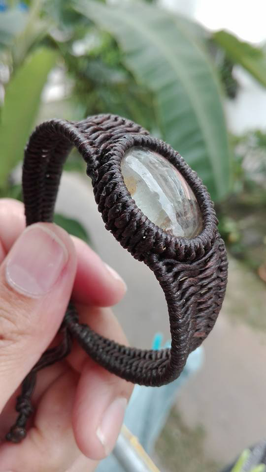 แก้วกาบ+แก้วปวก สร้อยข้อมือเชือกถัก ขนาดเม็ดแก้ว 2 x 2.5 ซม ของใหม่ มือ 1.....เคาะเดียวแดง