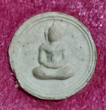 พระผงจันทร์ลอย บางขุนพรหม ปี 31 พร้อมกล่องเดิม (เก็บไว้นาน ผิวกระเทาะ 2) 