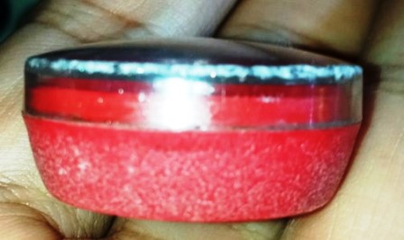 ตลับสีผึ้งมหาเสน่ห์ (ตลับเลข1) หลวงพ่อกวย วัดโฆสิตาราม ชัยนาท ปี 21