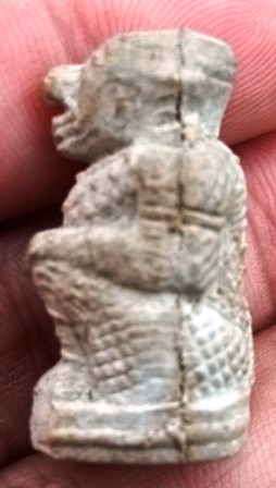 หนุมานเนื้อผงรุ่นแรก หลวงพ่อเกลี้ยง วัดเนินสุทธาวาส ชลบุรี