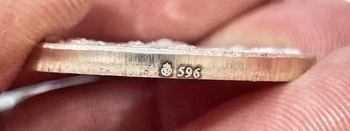 เหรียญเงินกรมหลวงผิวสวยใสเหมือนกระจกมีโค้ดและหมายเลขกำกับ