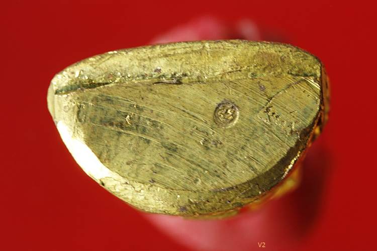 รูปเหมือนปั๊มเทพประทานพร หลวงพ่อคูณ วัดบ้านไร่ รุ่นแรก ปี 2536 สวย คอไม่ราน พร้อมกล่องเดิม..../921