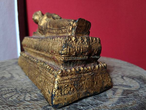 พระบูชาปางไสยาสน์ สมัยรัตนะ