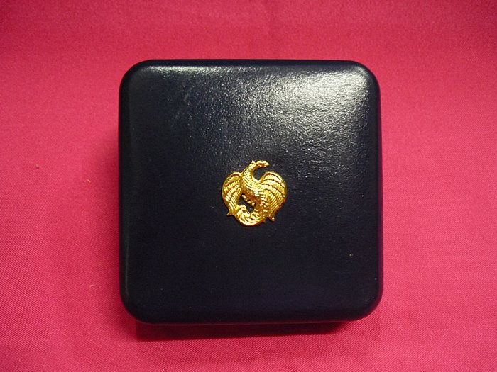 เหรียญขัดเงาชนิดราคา 100 บาท ที่ระลึกธนาคารโลก(World Bank)ปี.2534 พร้อมกล่องกำมะหยี่เดิม