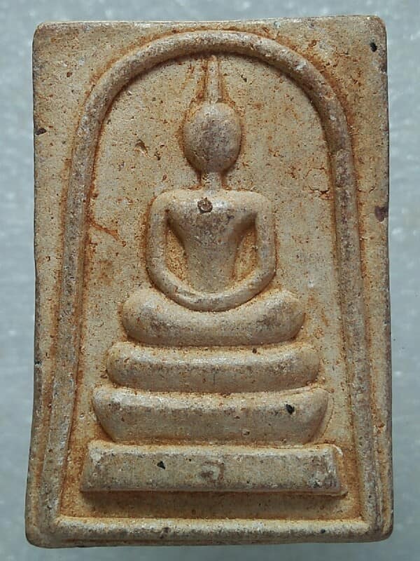 พระสมเด็จเกจิ หลังยันต์จม