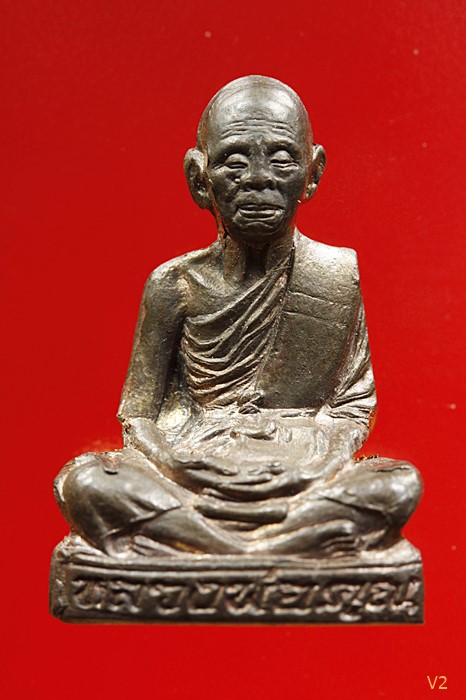 รูปเหมือนปั๊มรุ่นแรกเทพประทานพร หลวงพ่อคูณ เนื้อนวโลหะ ปี36 คอไม่ราน กล่องเดิม .../2
