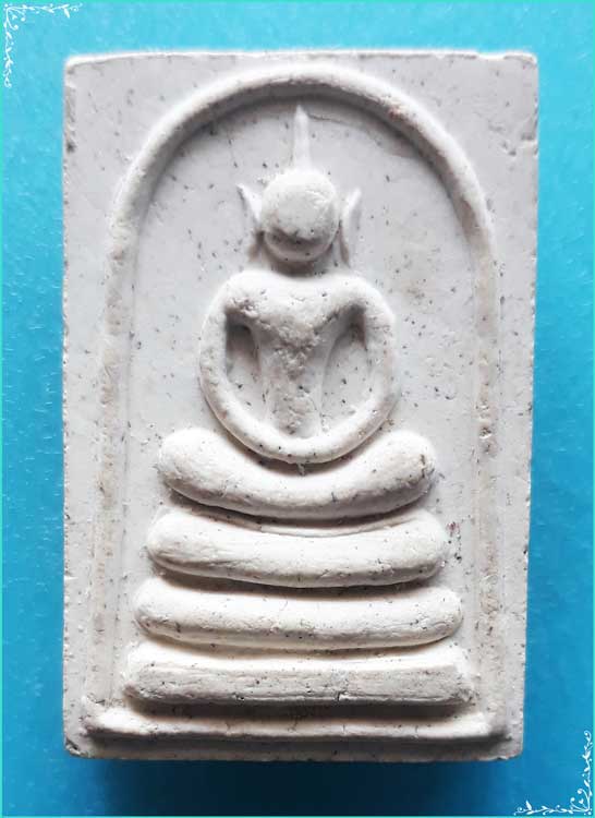 ..ลพ.เฮ็น วัดดอนทอง พระสมเด็จ พิมพ์อกครุฑเศียรบาตร หลังรูป รุ่น ลายเซ็นต์..