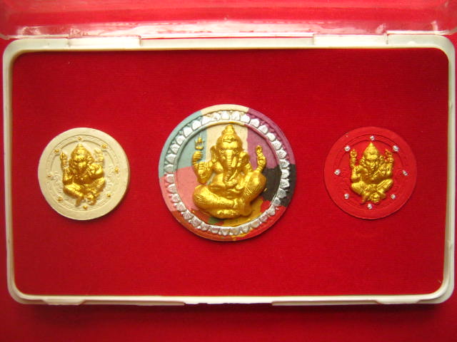 พระพุทธนิมิต สามพี่น้อง ประทานพร วัดประจำรัง ฉะเชิงเทรา สวยครบชุด เคาะเดียวแดง