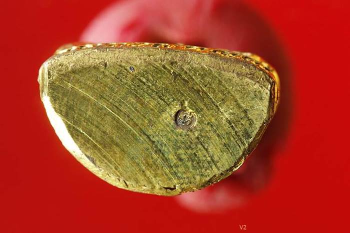 รูปเหมือนปั๊มเทพประทานพร หลวงพ่อคูณ วัดบ้านไร่ รุ่นแรก สวย คอไม่ราน ปี 2536 พร้อมกล่องเดิม..../959