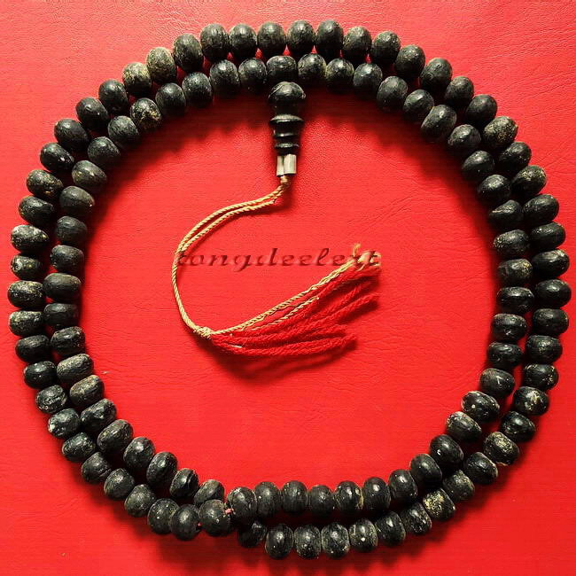 ประคำผงว่านเกสร 108 รุ่นแรก หลวงพ่ออุตตมะ วัดวังก์วิเวการาม จ.กาญจนบุรีค่ะ