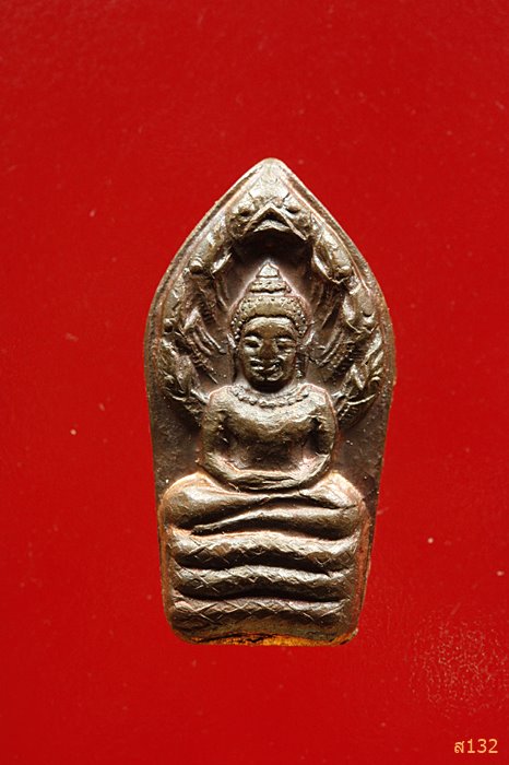 พระปรกใบมะขาม หลวงพ่อคูณ วัดบ้านไร่