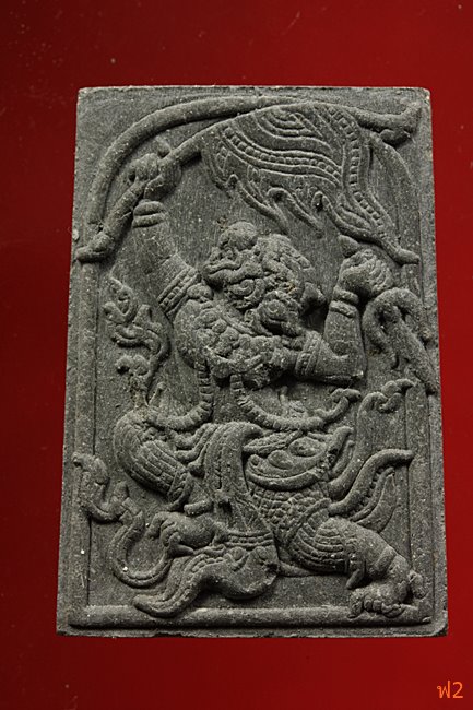 หนุมานเชิญธง ไหว้ครู 53 หลวงพ่อฟู วัดบางสมัคร ปี 2553 ฝังหินเขี้ยวหนุมาน พร้อมซองเดิม..../4-4980