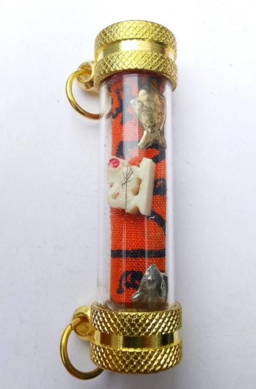 ตะกรุดจีวร... ....หลวงพ่อพัฒน์ วัดห้วยด้วน รุ่น4 อธิษฐานจิตถึง ๙ วาระ 9พิธี...มีเกษา..หลวงพ่อพัฒน์