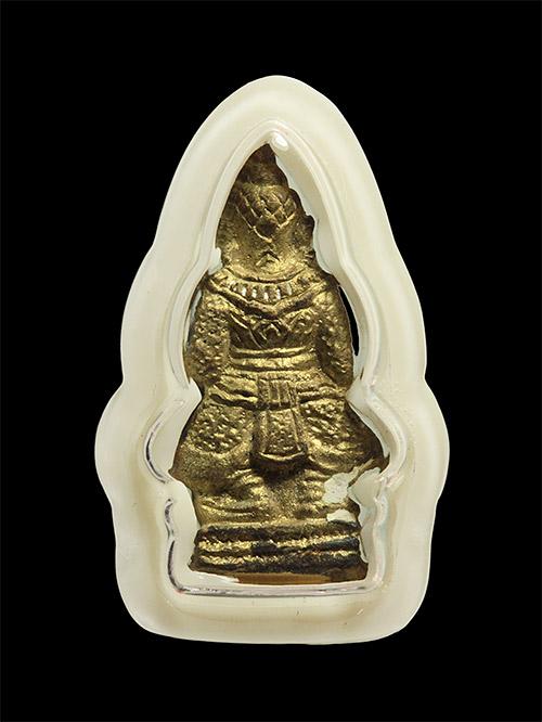 รูปหล่อท้าวเวสสุวรรณ รุ่นแรก ปี 2546 หลวงพ่อสาคร วัดหนองกรับ ด้านหน้าตอกโค๊ต "ส" ( สุดยอด หายาก )...