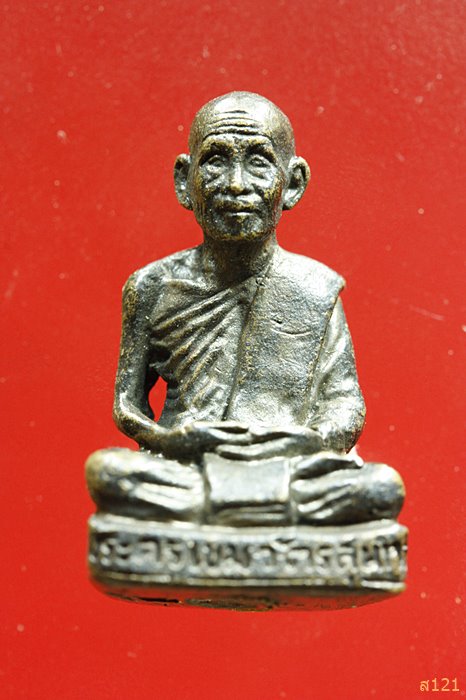 พระรูปเหมือน พระครูเขมวัตรสุนทร วัดบุฝ้าย จ.ปราจีนบุรี