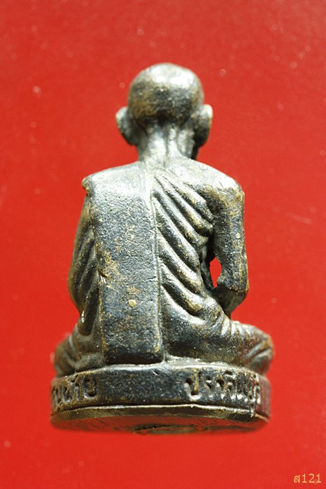 พระรูปเหมือน พระครูเขมวัตรสุนทร วัดบุฝ้าย จ.ปราจีนบุรี