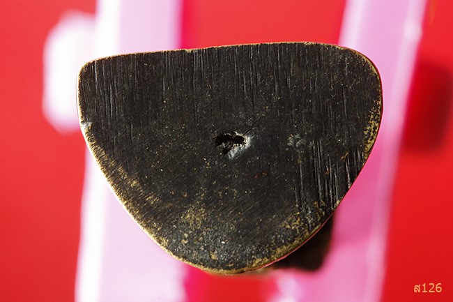 รูปหล่อหลวงพ่ออินทร์ วัดฆะมัง