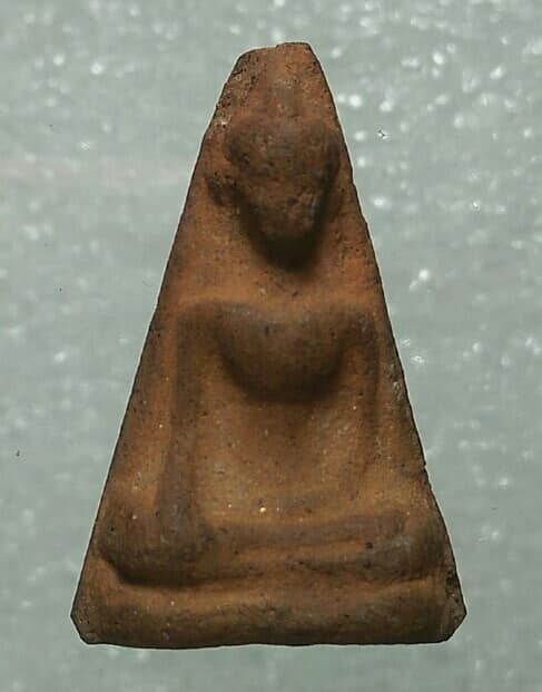 พระนางพญา เนื้อดินเผา