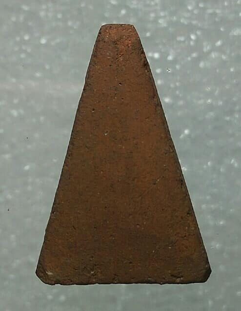 พระนางพญา เนื้อดินเผา