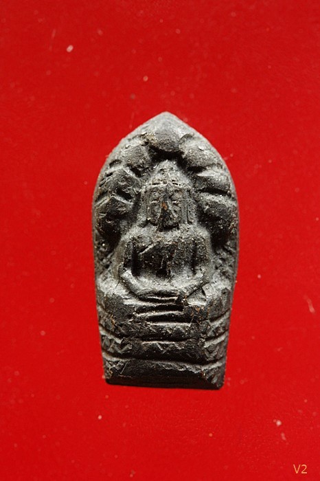 ปรกใบมะขาม หลวงพ่อคูณ วัดบ้านไร่ รุ่นแรก ปี 2517