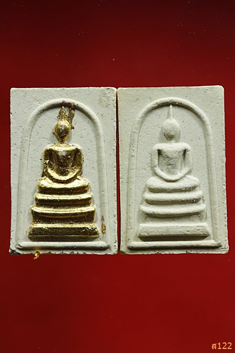 สมเด็จ 99 ปี หลวงปู่บุดดา ถาวโร สิงห์บุรี สวยๆ1ชุด 2 องค์...../46