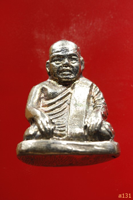 รูปหล่อ หลวงพ่อเปรือง วัดบางคลาน รุ่นเเรก 