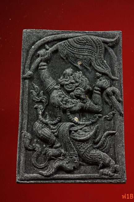 หนุมานเชิญธง ไหว้ครู 53 หลวงพ่อฟู วัดบางสมัคร ปี 2553 ตะกรุดคู่ชีวิต พร้อมซองเดิม..../13-3795