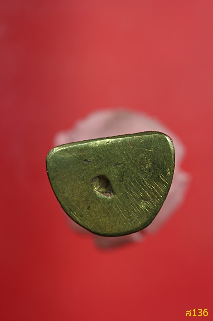 รูปหล่อหลวงพ่อพันธุ์ วัดเขาล้อ อ.ท่าตะโก ปี 2536