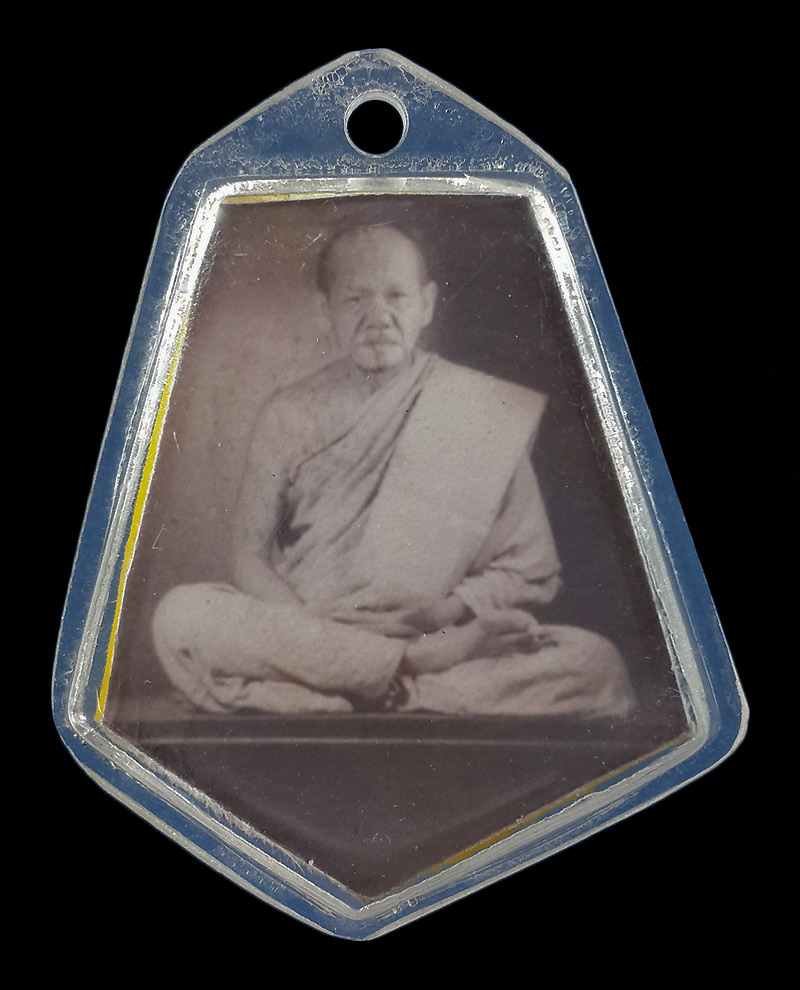 รูปถ่ายหลวงพ่อทองมา วัดสว่างทาสี จ.ร้อยเอ็ด หลังจาร 