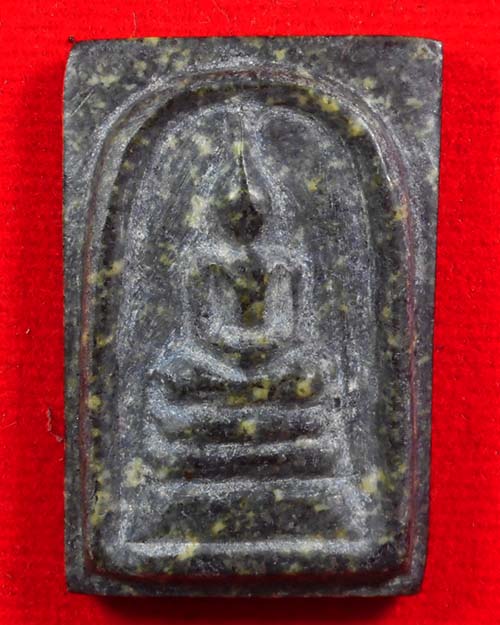 พระหินแม่น้ำโขง หลวงปู่ฟัก พิมพ์สมเด็จ วัดเขาน้อยสามผาน จังหวัดจันทบุรี