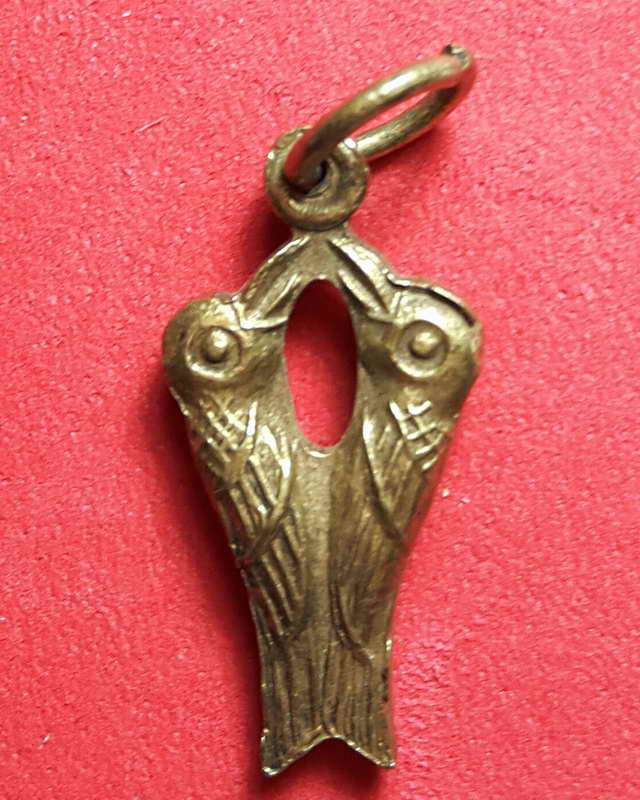 สาริกาคู่เนื้อฝาบาตร หลวงพ่อจ้อย วัดศรีอุทุมพร นครสวรรค์ (เคาะเดียวแดง)